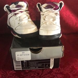 Girls Jordan Sixty Plus sz6